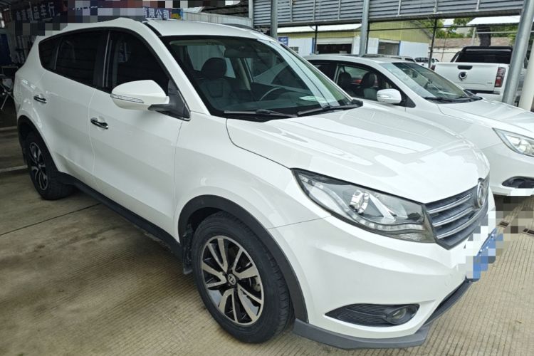 Used Dongfeng Fengon 580 2016 Revised Version 1.5T CVT Luxury Edition Front Right 45 Deg