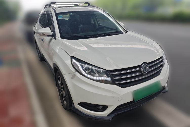 Used Dongfeng Fengon 580 2016 1.5T Manual Luxury Edition Front Right 45 Deg