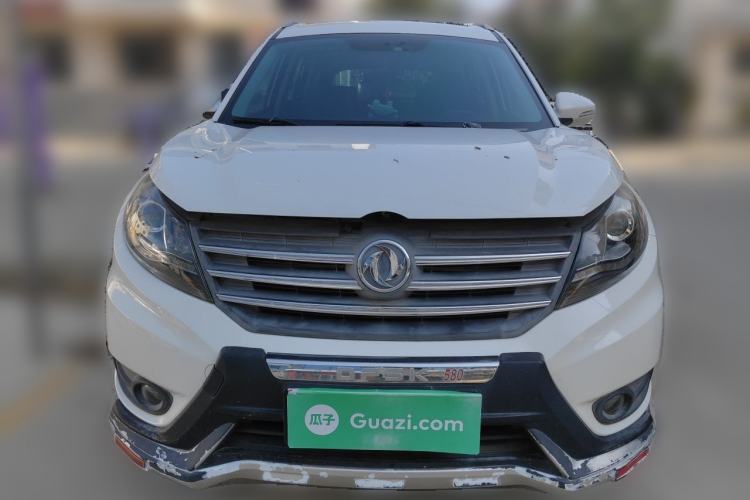 Used Dongfeng Fengon 580 2016 1.5T Manual Luxury Edition Front