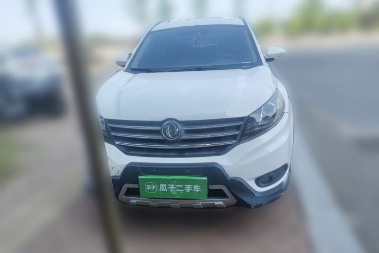 Used Dongfeng Fengon 580 2016 1.5T Manual Luxury Edition Front