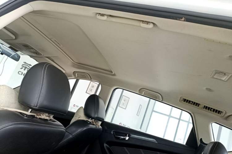 Used Dongfeng Fengon 580 2016 1.8L Manual Comfort Model Headliner