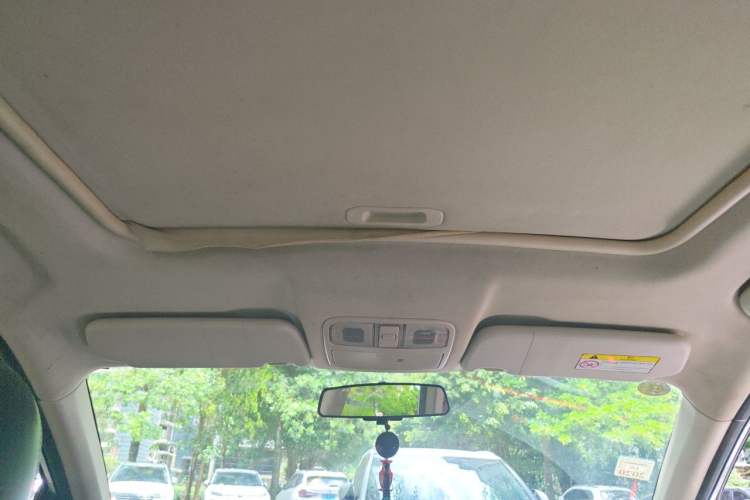 Used Dongfeng Fengon 580 2016 1.8L Manual Comfort Model Headliner