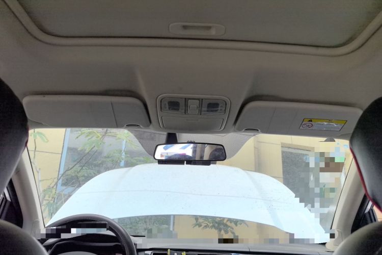 Used Dongfeng Fengon 580 2016 1.5T Manual Luxury Edition Headliner