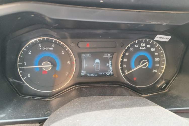 Used Dongfeng Fengon 580 2016 1.5T Manual Luxury Edition Instrument Cluster