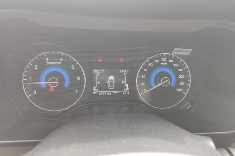 Used Dongfeng Fengon 580 2016 1.5T Manual Luxury Edition Instrument Cluster