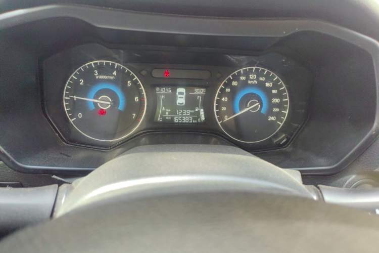 Used Dongfeng Fengon 580 2016 1.8L Manual Comfort Model Instrument Cluster