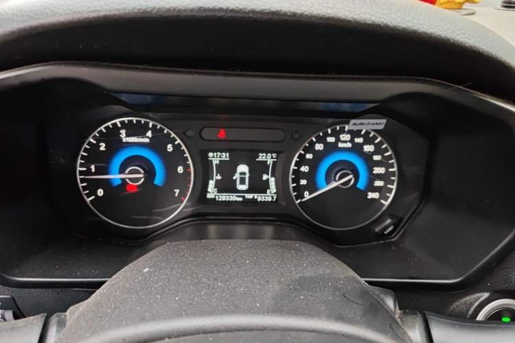 Used Dongfeng Fengon 580 2016 1.5T Manual Luxury Edition Instrument Cluster