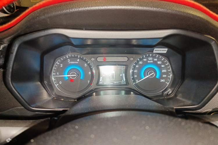 Used Dongfeng Fengon 580 2016 1.5T Manual Luxury Edition Instrument Cluster