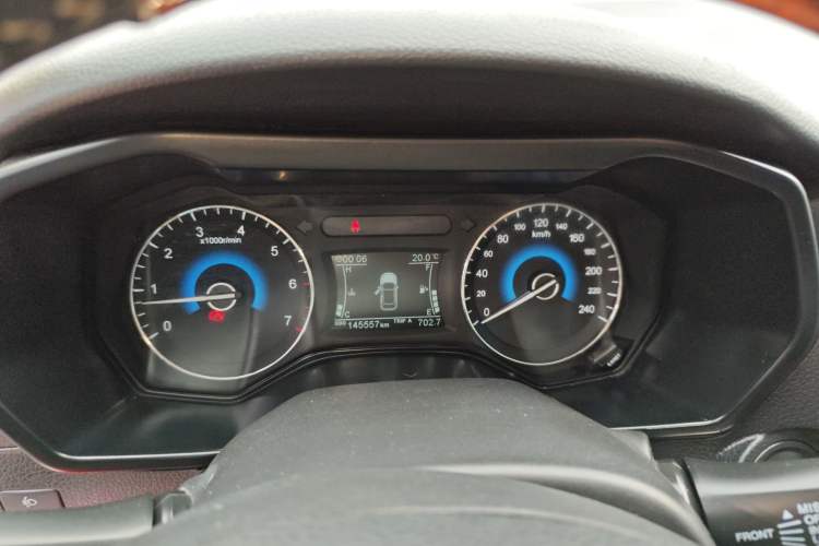 Used Dongfeng Fengon 580 2016 1.8L Manual Comfort Model Instrument Cluster