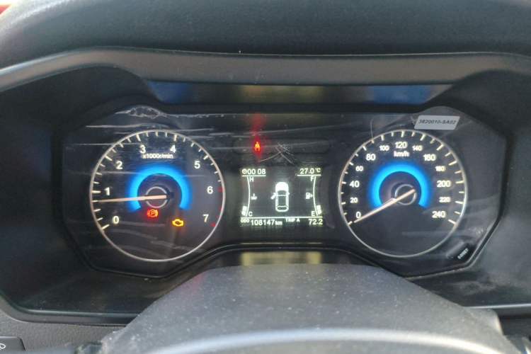 Used Dongfeng Fengon 580 2016 1.8L Manual Comfort Model Instrument Cluster