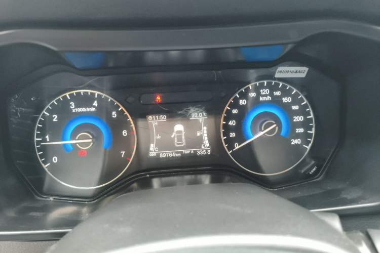 Used Dongfeng Fengon 580 2016 1.5T Manual Luxury Edition Instrument Cluster