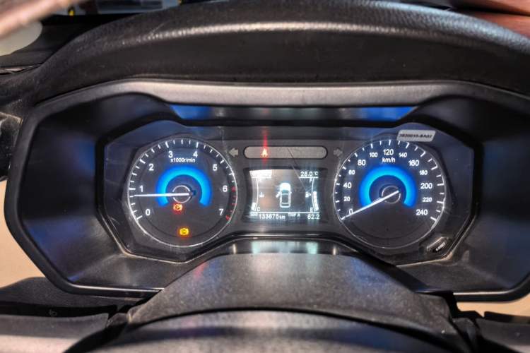 Used Dongfeng Fengon 580 2016 1.5T Manual Luxury Edition Instrument Cluster