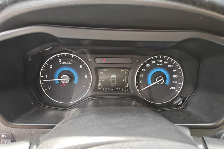 Used Dongfeng Fengon 580 2016 1.5T Manual Luxury Edition Instrument Cluster