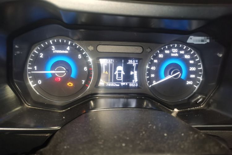 Used Dongfeng Fengon 580 2016 1.5T Manual Luxury Edition Instrument Cluster