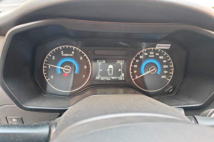 Used Dongfeng Fengon 580 2016 1.5T Manual Luxury Edition Instrument Cluster