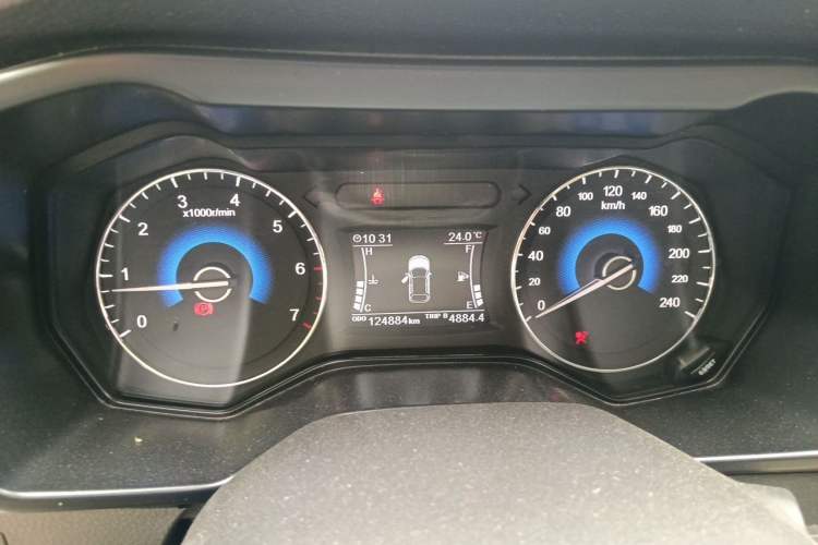 Used Dongfeng Fengon 580 2016 1.5T Manual Luxury Edition Instrument Cluster