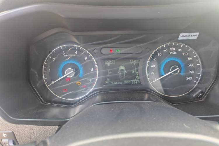 Used Dongfeng Fengon 580 2016 1.5T Manual Luxury Edition Instrument Cluster
