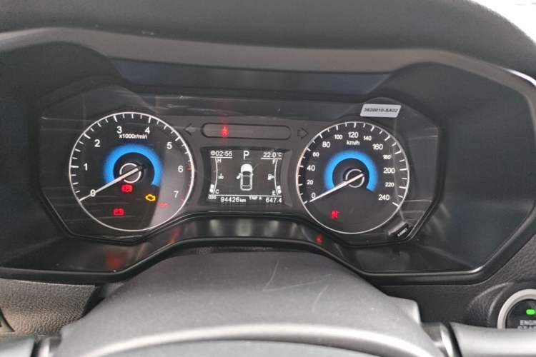 Used Dongfeng Fengon 580 2016 Revised Version 1.5T CVT Luxury Edition Instrument Cluster