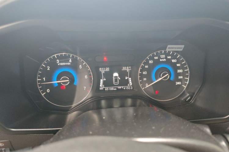 Used Dongfeng Fengon 580 2016 1.5T Manual Luxury Edition Instrument Cluster