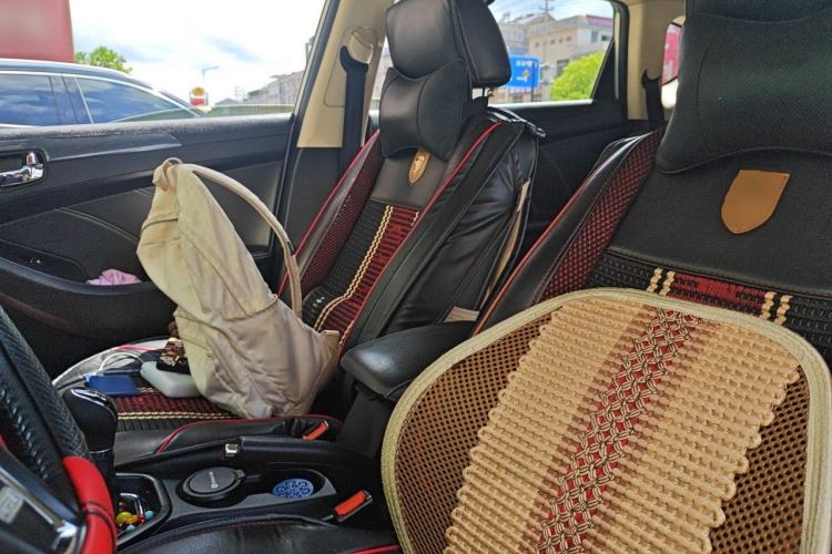Used Dongfeng Fengon 580 2016 1.8L Manual Comfort Model Left Front Seat