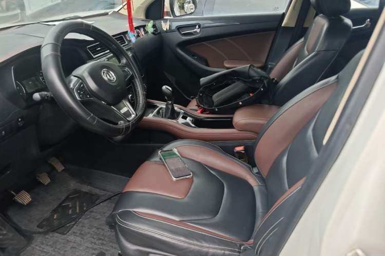 Used Dongfeng Fengon 580 2016 1.5T Manual Luxury Edition Left Front Seat
