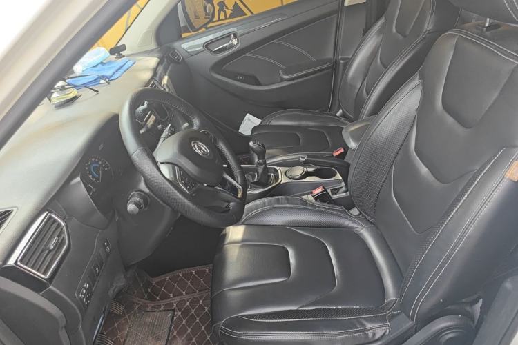 Used Dongfeng Fengon 580 2016 1.8L Manual Comfort Model Left Front Seat