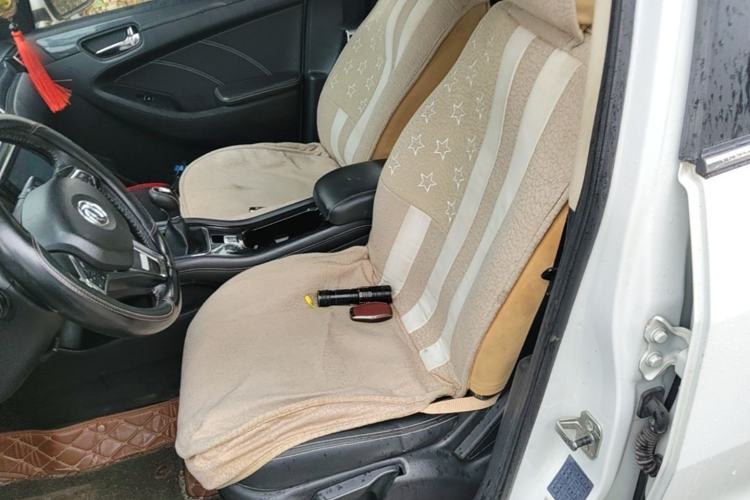 Used Dongfeng Fengon 580 2016 1.5T Manual Luxury Edition Left Front Seat