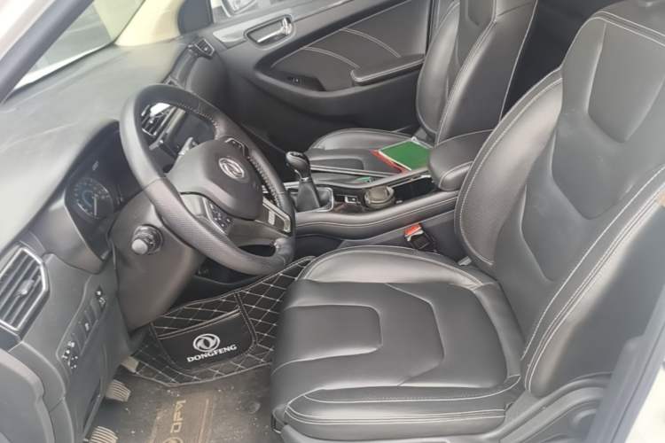Used Dongfeng Fengon 580 2016 1.5T Manual Luxury Edition Left Front Seat