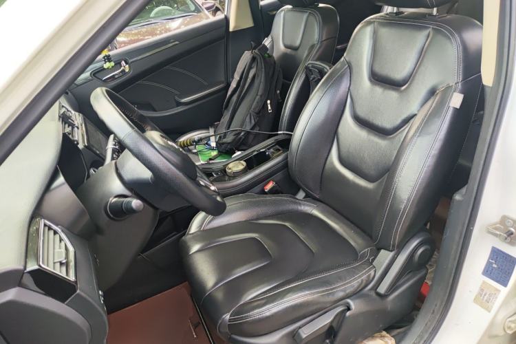 Used Dongfeng Fengon 580 2016 1.5T Manual Luxury Edition Left Front Seat