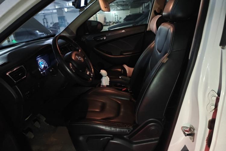 Used Dongfeng Fengon 580 2016 1.8L Manual Comfort Model Left Front Seat