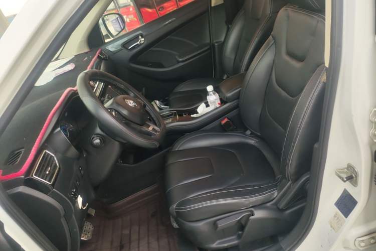 Used Dongfeng Fengon 580 2016 Revised Version 1.5T CVT Comfort Edition Left Front Seat