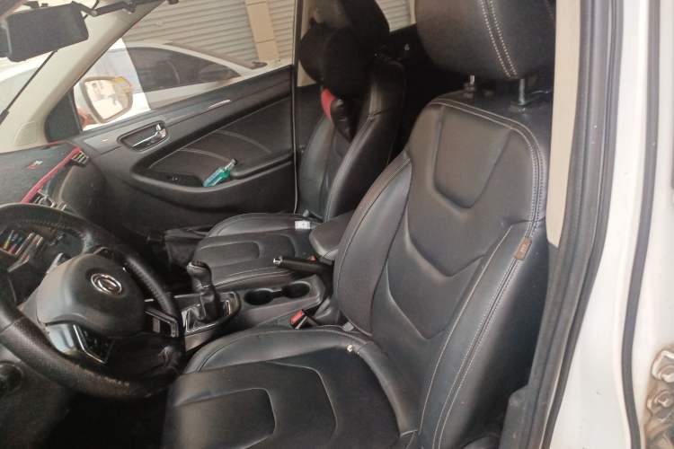 Used Dongfeng Fengon 580 2016 1.8L Manual Comfort Model Left Front Seat