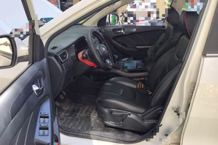 Used Dongfeng Fengon 580 2016 1.5T Manual Luxury Edition Left Front Seat