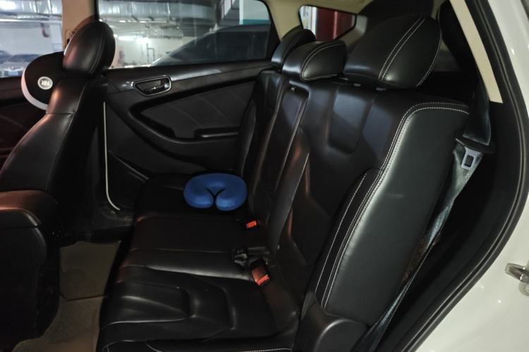 Used Dongfeng Fengon 580 2016 1.8L Manual Comfort Model Left Rear Seat