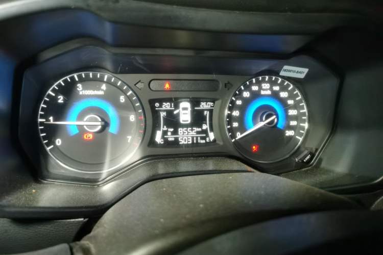 Used Dongfeng Fengon 580 2016 1.8L Manual Comfort Model Odometer Close Up