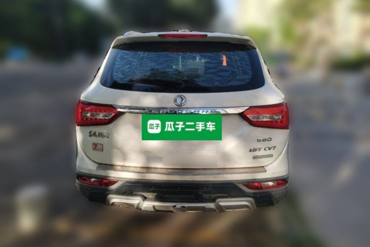 Used Dongfeng Fengon 580 2016 Revised Version 1.5T CVT Luxury Edition Rear