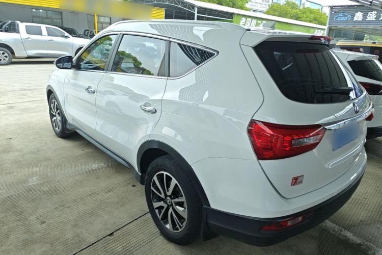 Used Dongfeng Fengon 580 2016 Revised Version 1.5T CVT Luxury Edition Rear Left 45 Deg