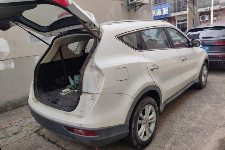 Used Dongfeng Fengon 580 2016 1.8L Manual Comfort Model Rear Right 45 Deg