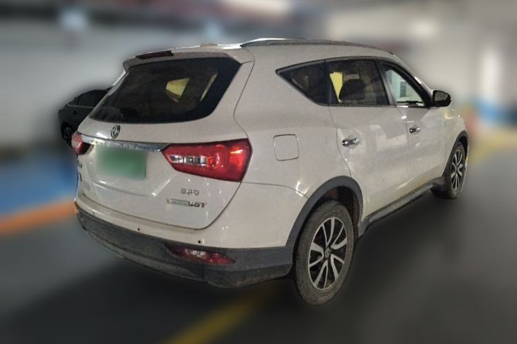 Used Dongfeng Fengon 580 2016 1.5T Manual Luxury Edition Rear Right 45 Deg