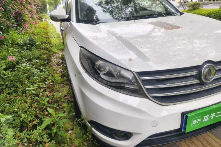 Used Dongfeng Fengon 580 2016 1.5T Manual Luxury Edition Right Front Headlight
