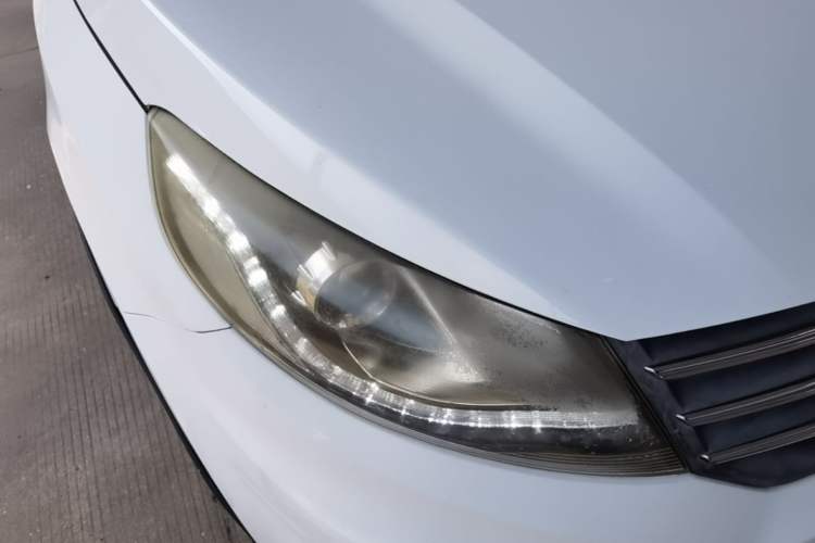 Used Dongfeng Fengon 580 2016 1.8L Manual Comfort Model Right Front Headlight