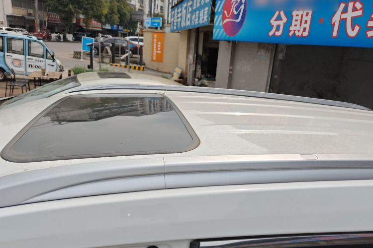 Used Dongfeng Fengon 580 2016 1.8L Manual Comfort Model Roof