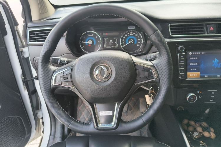 Used Dongfeng Fengon 580 2016 1.8L Manual Comfort Model Steering Wheel
