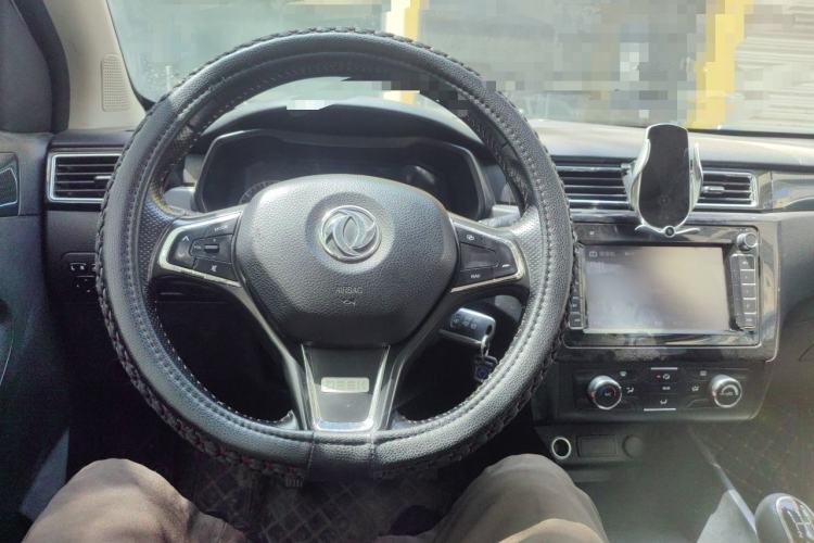 Used Dongfeng Fengon 580 2016 1.8L Manual Comfort Model Steering Wheel