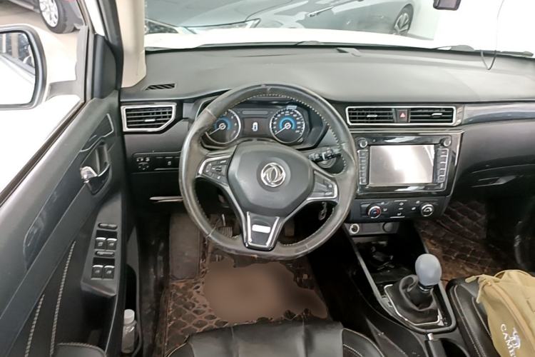 Used Dongfeng Fengon 580 2016 1.8L Manual Comfort Model Steering Wheel