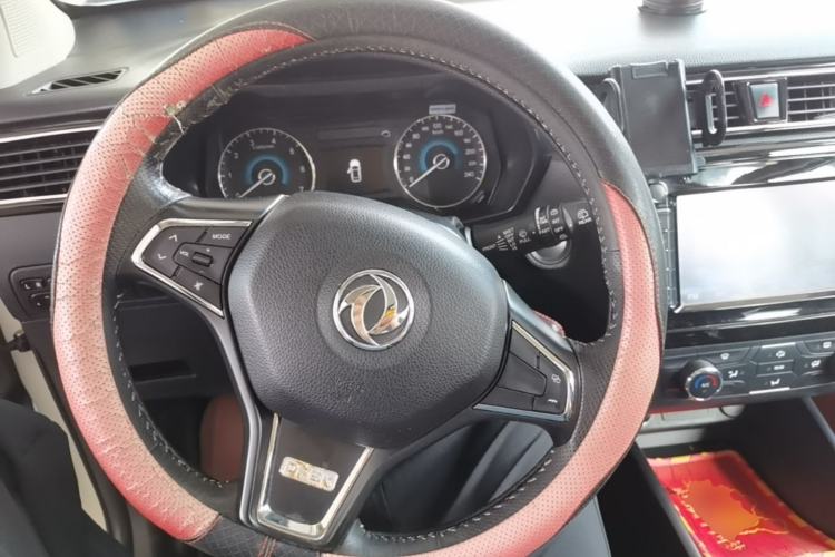 Used Dongfeng Fengon 580 2016 1.8L Manual Comfort Model Steering Wheel