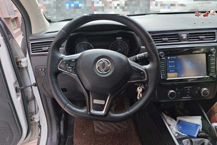 Used Dongfeng Fengon 580 2016 1.8L Manual Comfort Model Steering Wheel
