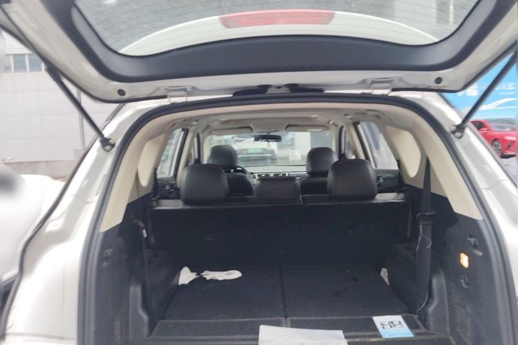 Used Dongfeng Fengon 580 2016 1.8L Manual Comfort Model Trunk