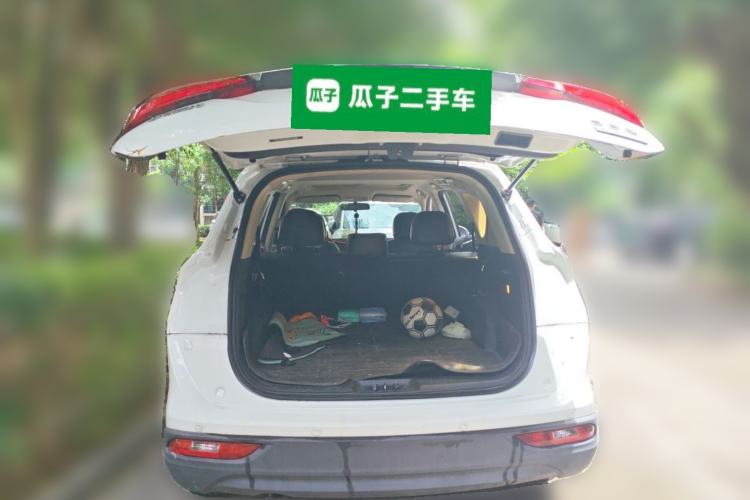 Used Dongfeng Fengon 580 2016 1.8L Manual Comfort Model Trunk