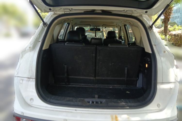 Used Dongfeng Fengon 580 2016 1.8L Manual Comfort Model Trunk